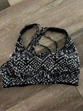 Victoria's Secret Black & White Strappy Sports Bra